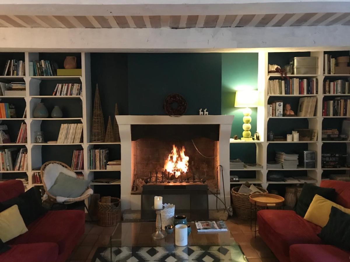 Bed and Breakfast Les Aiguieres En Provence Suze-la-Rousse Exteriér fotografie
