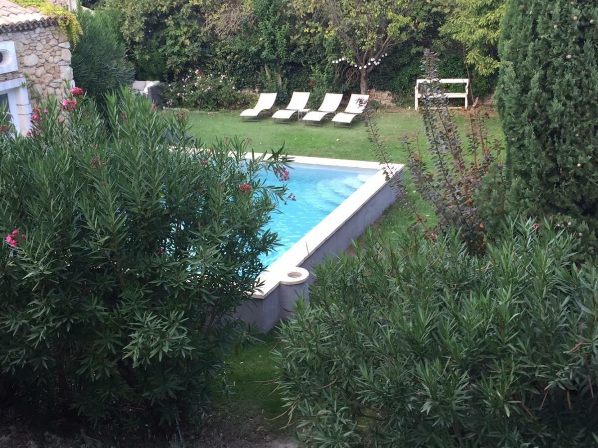 Bed and Breakfast Les Aiguieres En Provence Suze-la-Rousse Exteriér fotografie