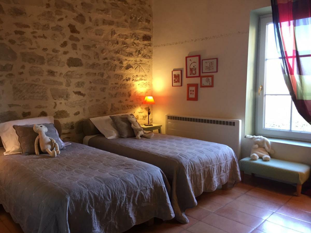 Bed and Breakfast Les Aiguieres En Provence Suze-la-Rousse Exteriér fotografie